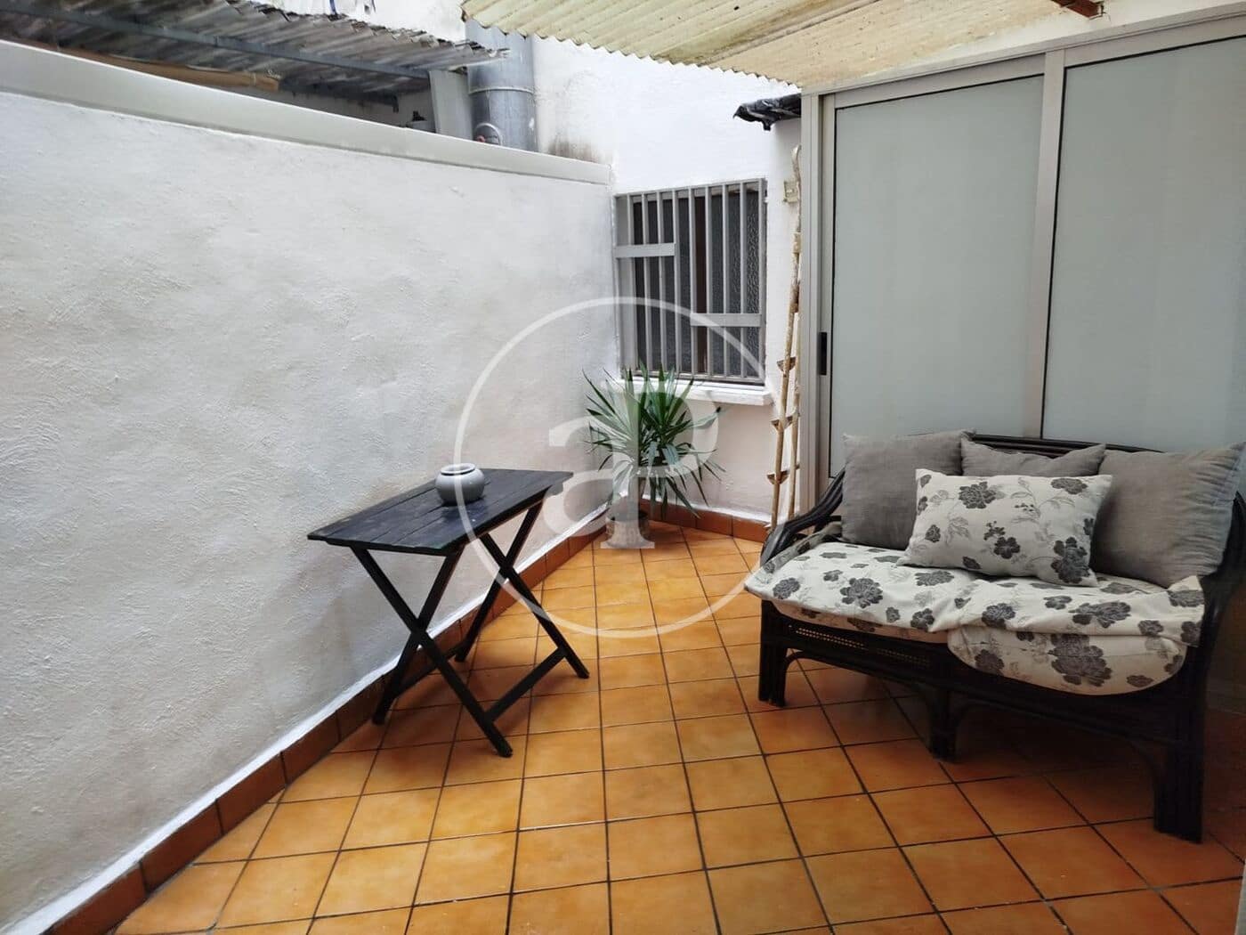 3 quarto Apartamento para arrendar em Xirivella - 1 500 € (Ref: 9571270)