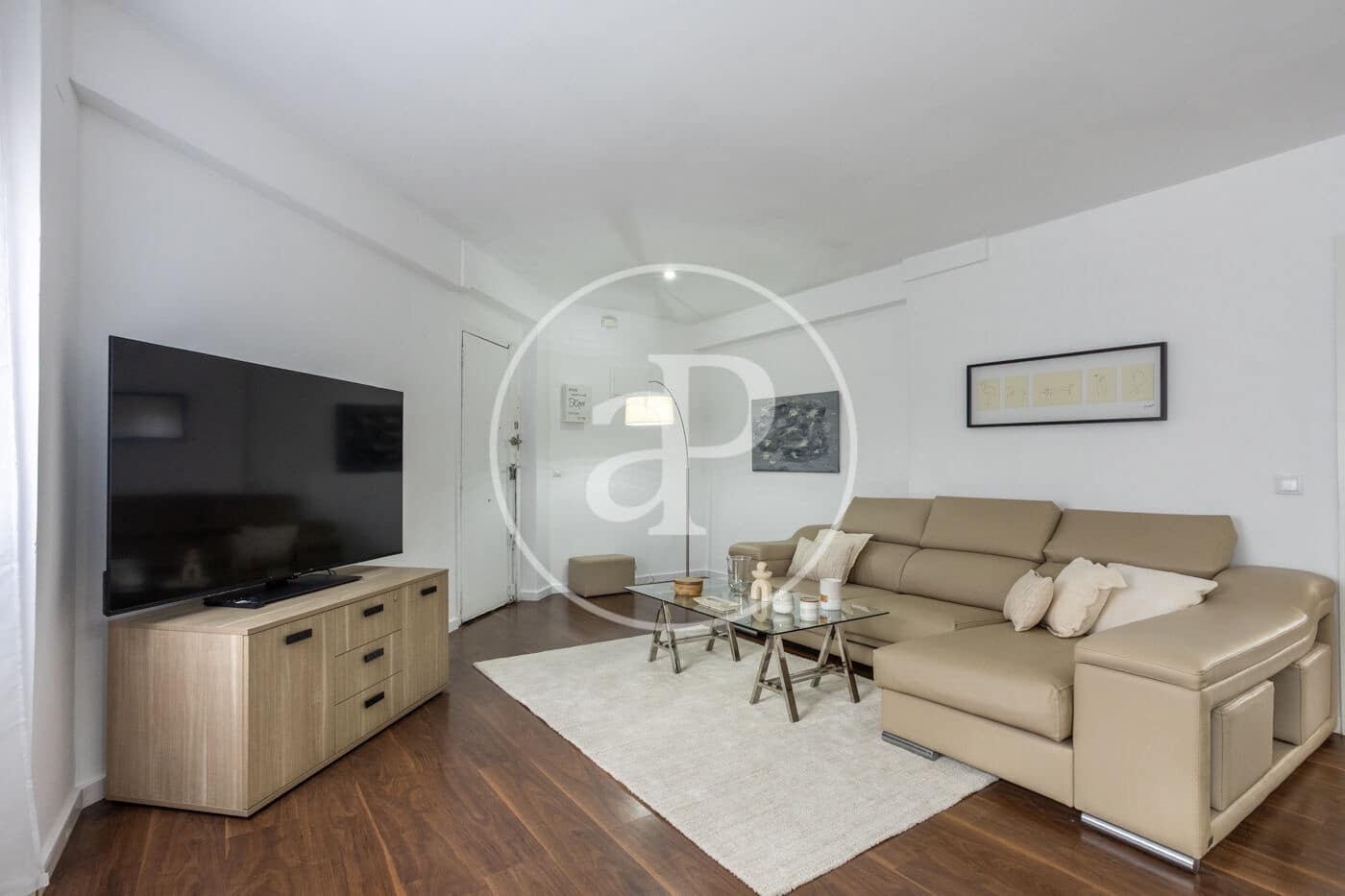 3 soveværelse Lejlighed til leje i Valencia by - € 1.950 (Ref: 9571271)