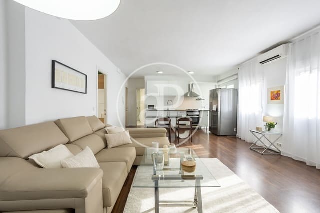 3 soveværelse Lejlighed til leje i Russafa, Valencia by - € 1.950 (Ref: 9571271)