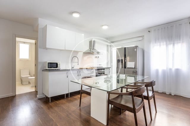 3 soveværelse Lejlighed til leje i Russafa, Valencia by - € 1.950 (Ref: 9571271)