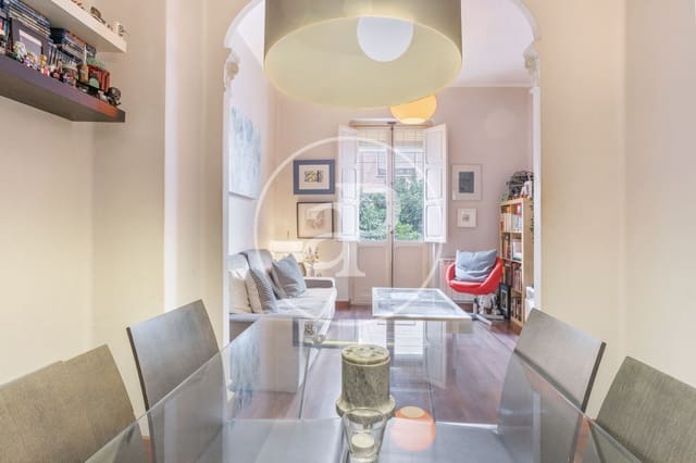 2 makuuhuone Huoneisto myytävänä paikassa La Petxina, Valencia kaupunki - 350 000 € (Ref: 9571272)