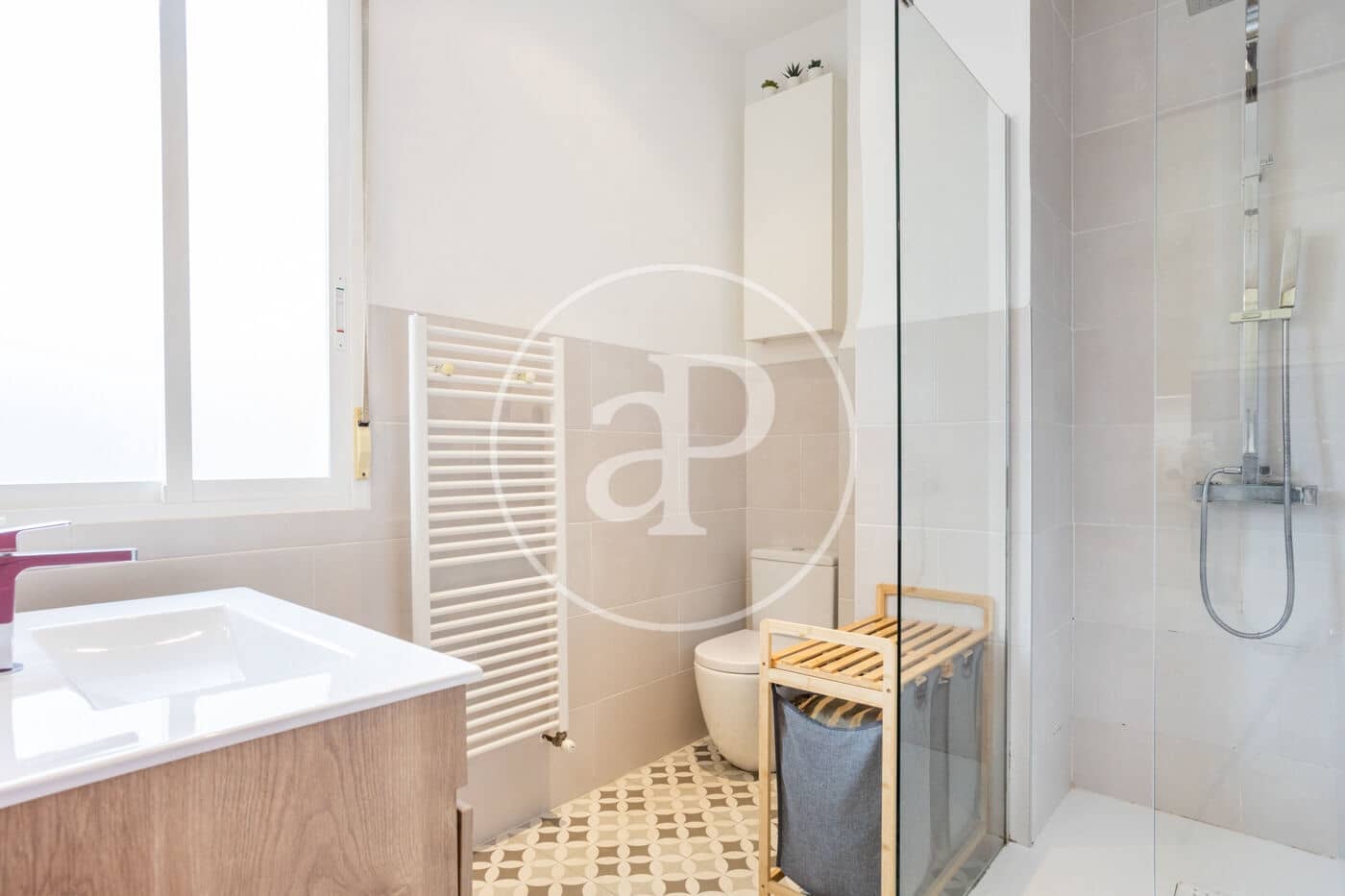 2 makuuhuone Huoneisto myytävänä paikassa Valencia kaupunki - 350 000 € (Ref: 9571272)