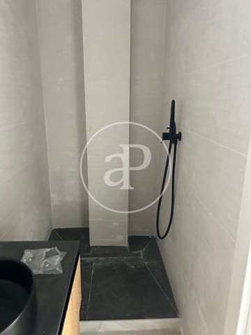 3 soveværelse Lejlighed til leje i El Pla del Remei, Valencia by - € 2.500 (Ref: 9571273)