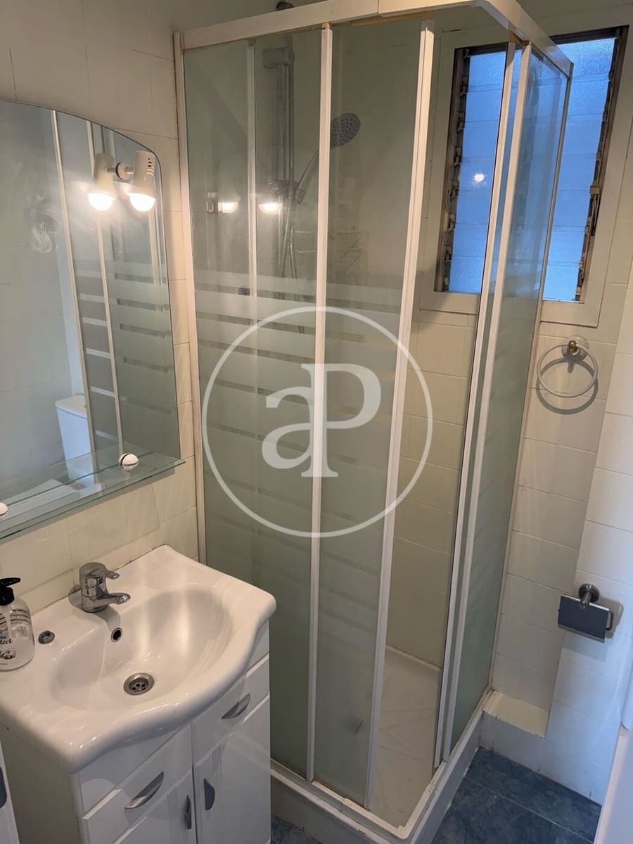 3 soveværelse Penthouse til leje i Valencia by - € 1.500 (Ref: 9571275)