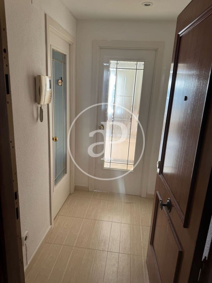 3 soveværelse Penthouse til leje i Valencia by - € 1.500 (Ref: 9571275)