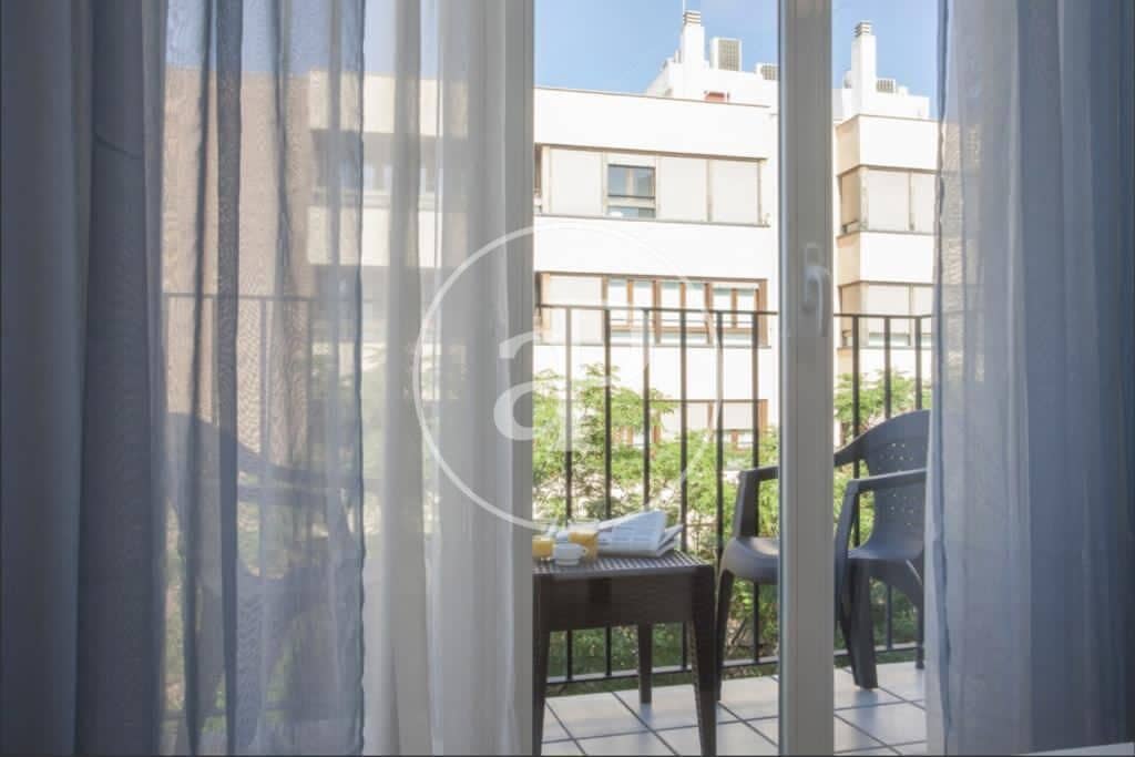 1 makuuhuone Huoneisto vuokrattavana paikassa Valencia kaupunki - 1 100 € (Ref: 9574702)