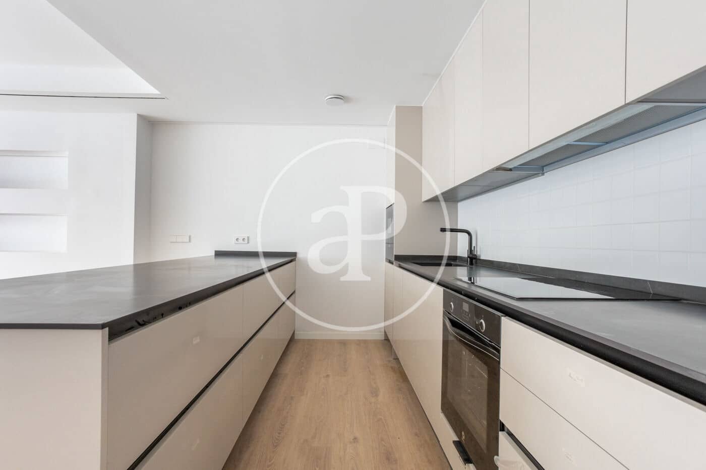 Lägenhet till salu i Valencia stad - 649 000 € (Ref: 9574703)