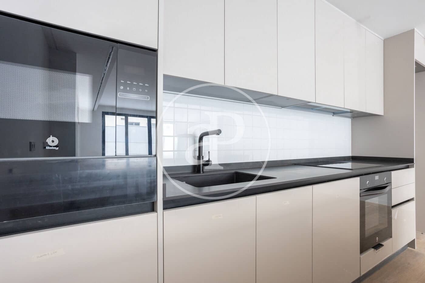 Lägenhet till salu i Valencia stad - 649 000 € (Ref: 9574703)