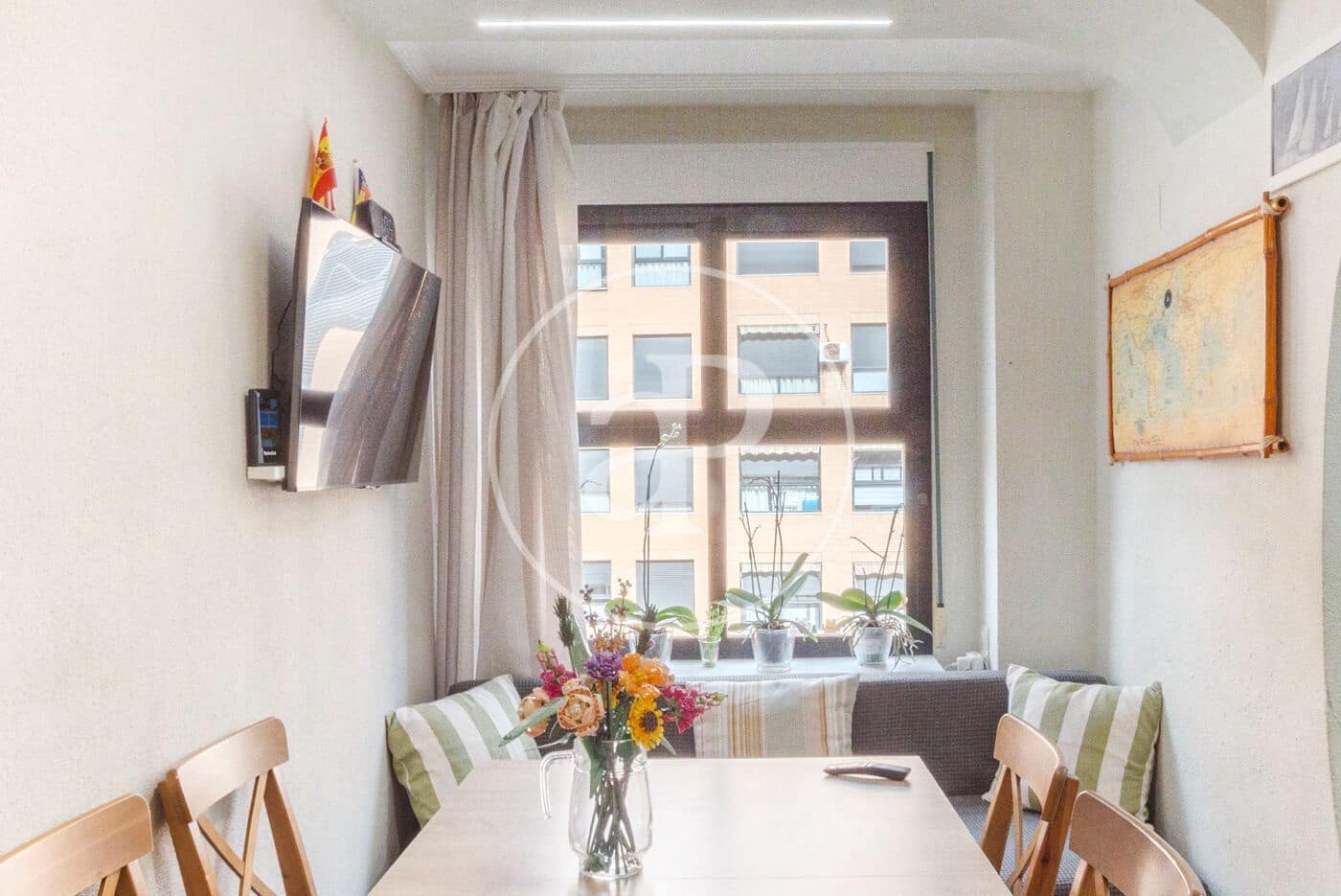 2 bedroom Apartment for sale in Valencia city with pool - € 340,000 (Ref: 9574704)