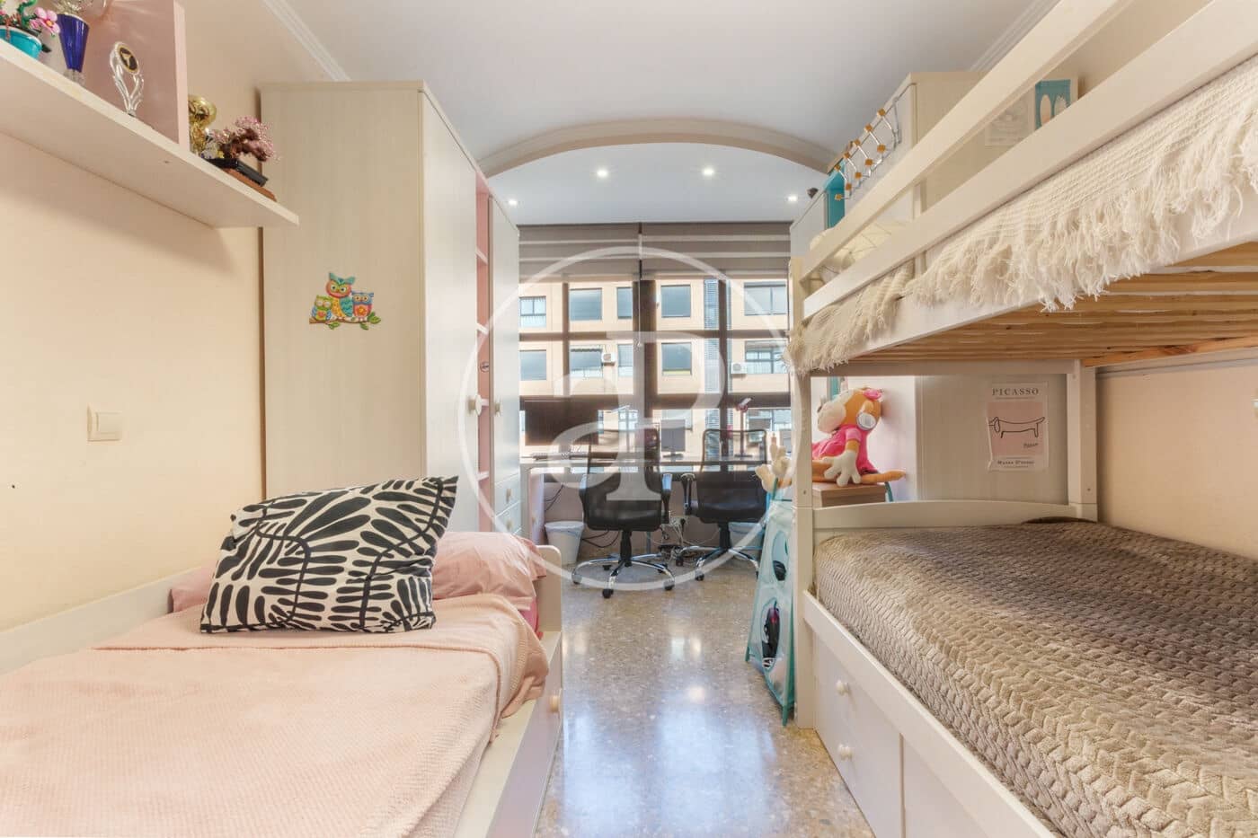 2 bedroom Apartment for sale in Valencia city with pool - € 340,000 (Ref: 9574704)