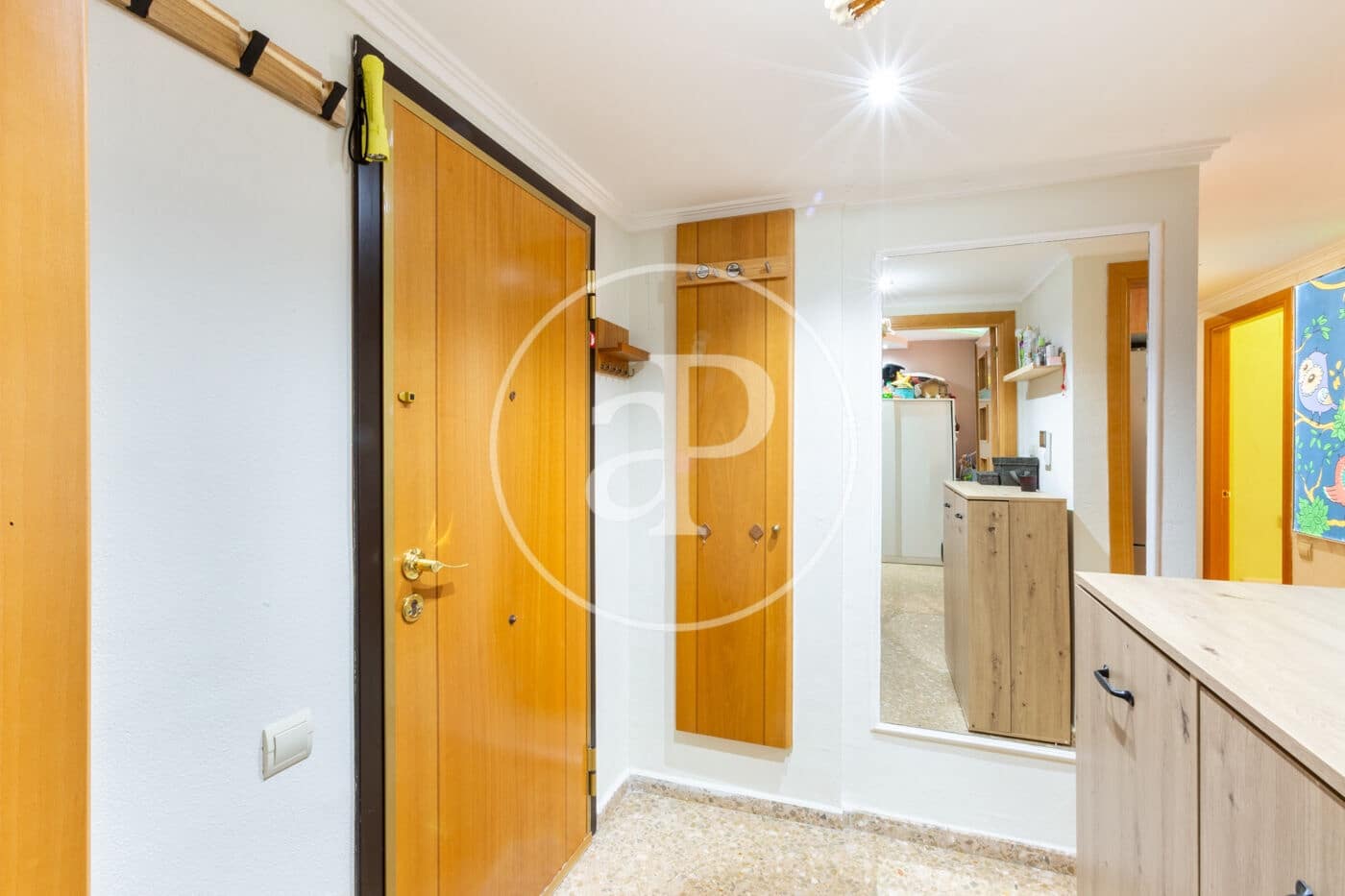 2 bedroom Apartment for sale in Valencia city with pool - € 340,000 (Ref: 9574704)