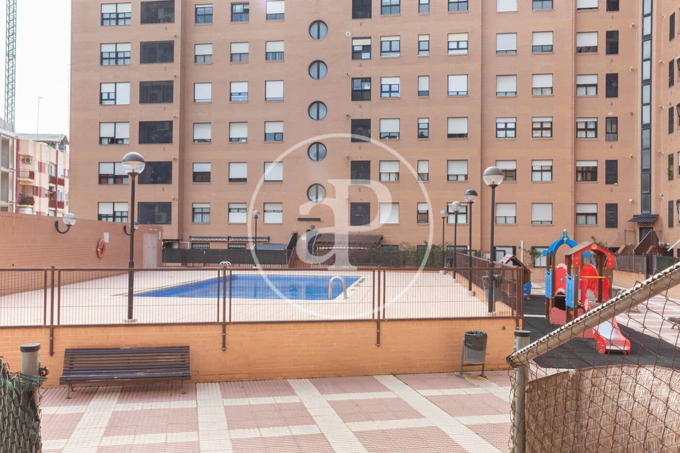2 bedroom Apartment for sale in Valencia city with pool - € 340,000 (Ref: 9574704)