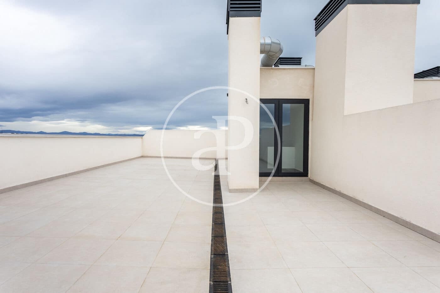 3 makuuhuone Huoneisto myytävänä paikassa Valencia kaupunki mukana uima-altaan - 771 000 € (Ref: 9574705)