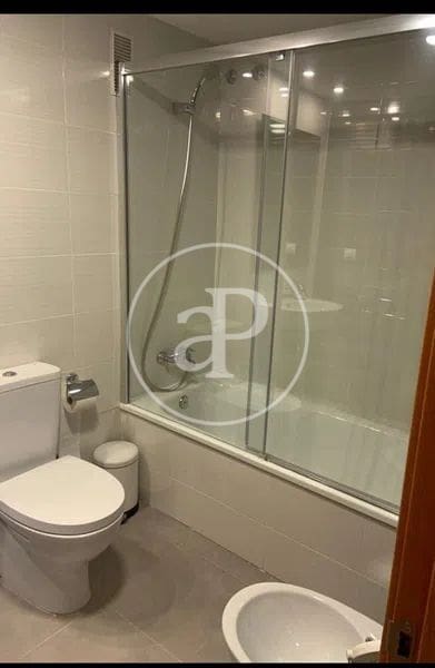 2 sypialnia Apartament do wynajęcia w Miasto Walencja - 1 550 € (Ref: 9583007)