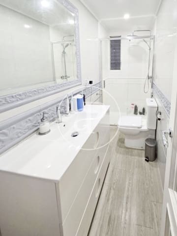 2 slaapkamer Appartement te koop in Natzaret, Valencia stad - € 140.000 (Ref: 9586597)