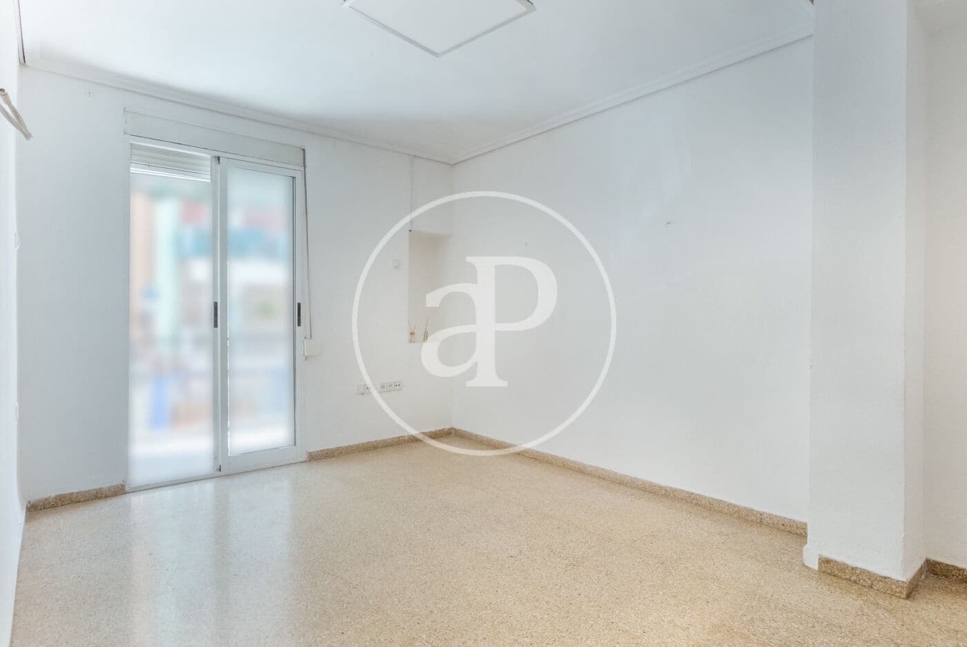 3 soveværelse Lejlighed til salg i Valencia by - € 198.000 (Ref: 9586599)