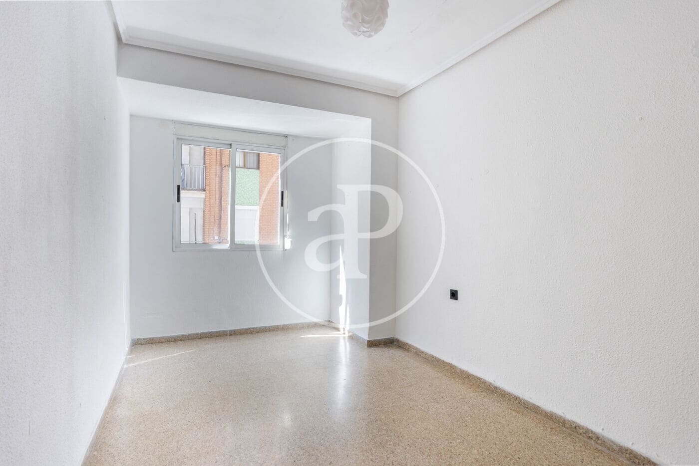 3 soveværelse Lejlighed til salg i Valencia by - € 198.000 (Ref: 9586599)