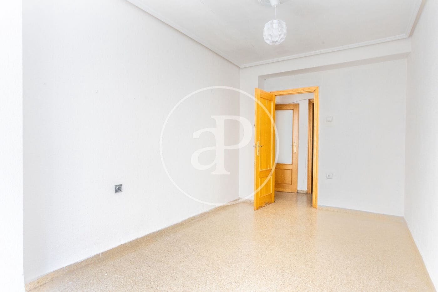 3 soveværelse Lejlighed til salg i Valencia by - € 198.000 (Ref: 9586599)
