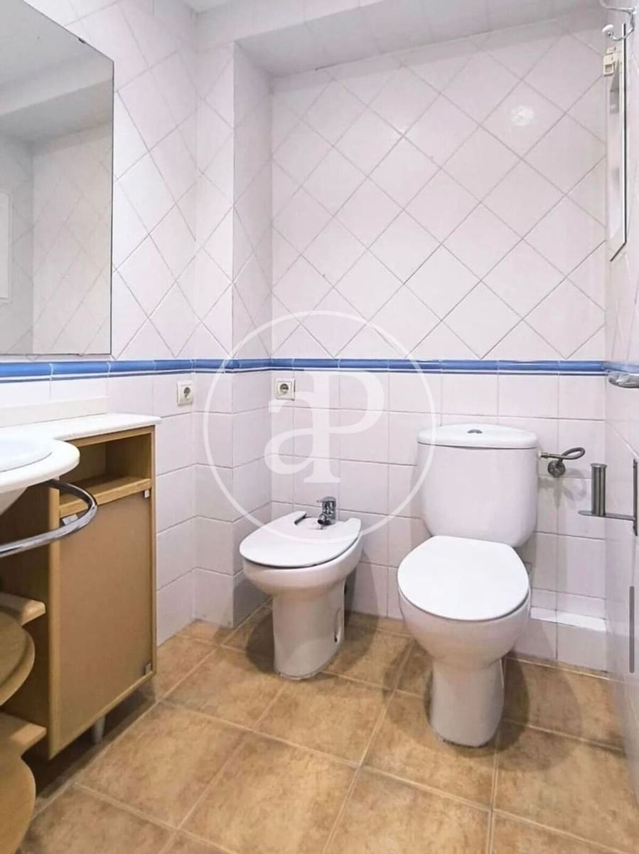 4 sypialnia Apartament do wynajęcia w Miasto Walencja - 1 400 € (Ref: 9586600)