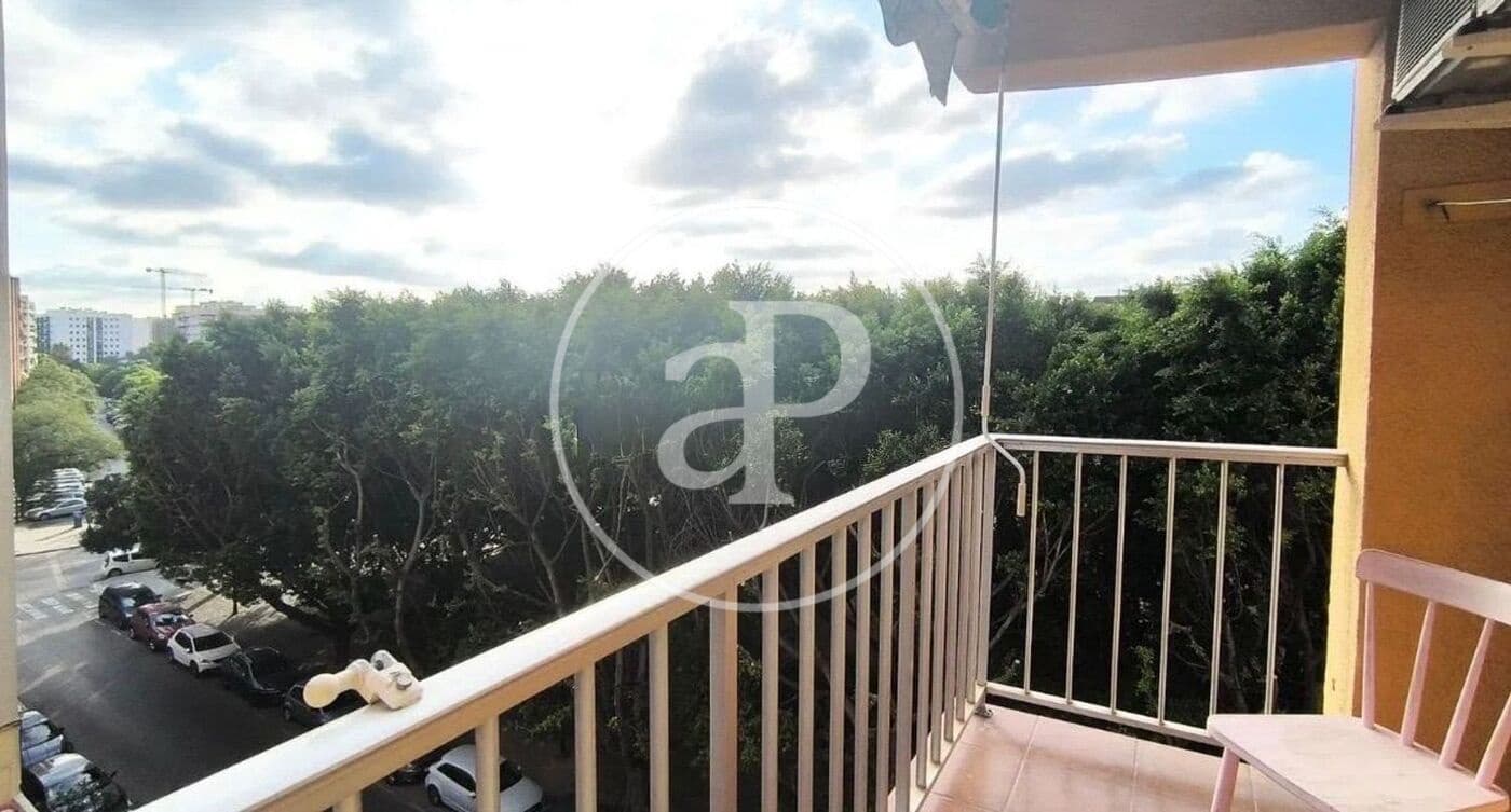 4 sypialnia Apartament do wynajęcia w Miasto Walencja - 1 400 € (Ref: 9586600)