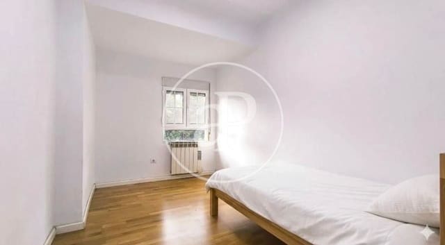 4 sypialnia Apartament do wynajęcia w Patraix, Miasto Walencja - 1 400 € (Ref: 9586600)