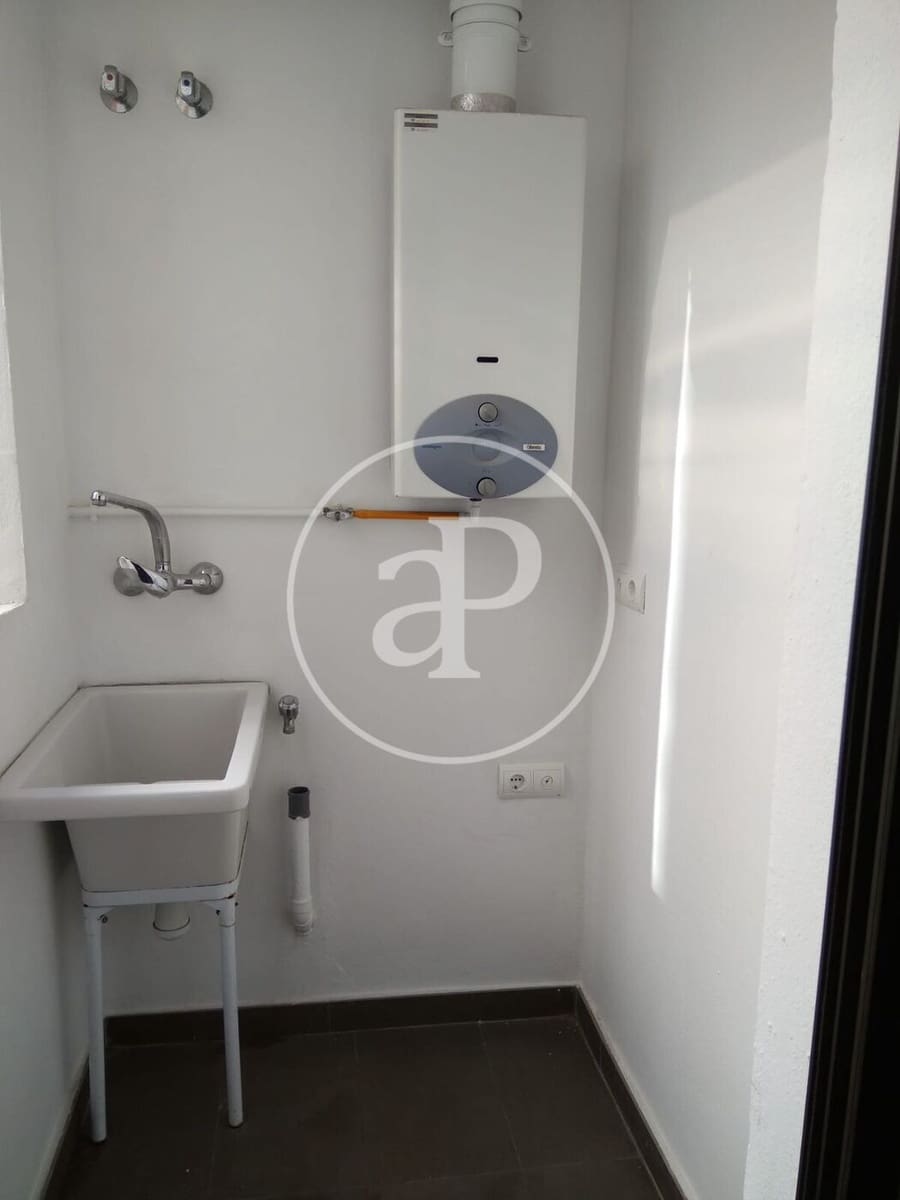 3 makuuhuone Huoneisto vuokrattavana paikassa Valencia kaupunki - 1 300 € (Ref: 9591392)