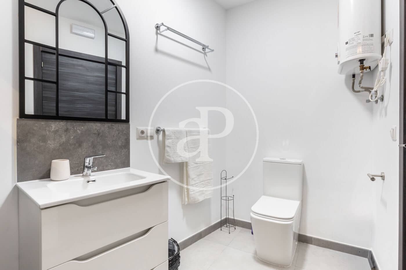 1 soveværelse Villa til leje i Valencia by - € 1.490 (Ref: 9591393)