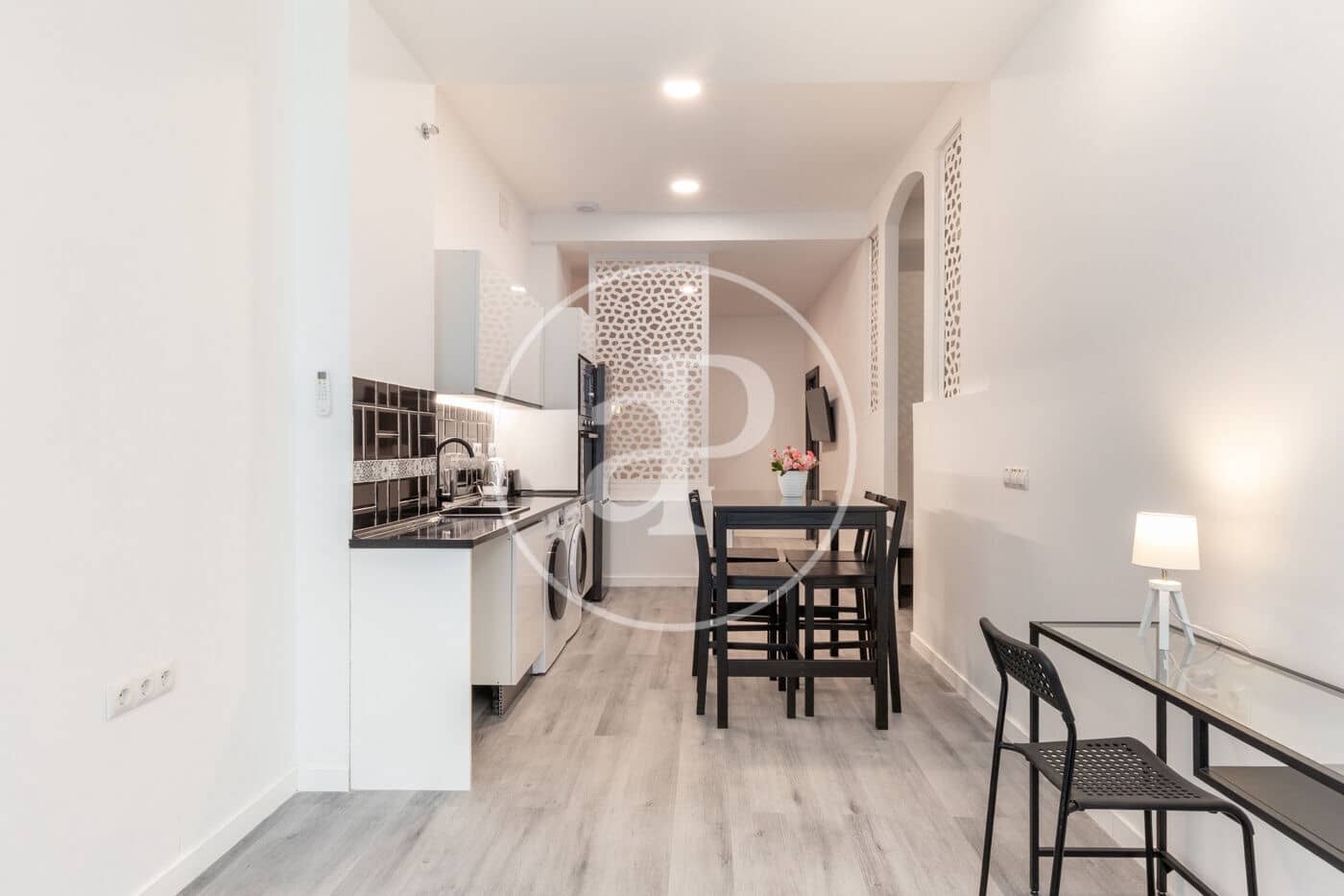 2 soveværelse Villa til leje i Valencia by - € 1.490 (Ref: 9591396)