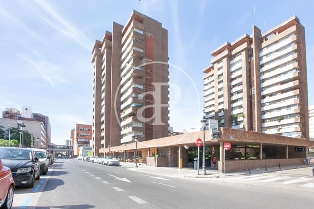 2 makuuhuone Huoneisto myytävänä paikassa Benimaclet, Valencia kaupunki - 560 000 € (Ref: 9596244)