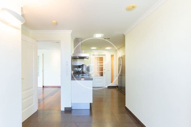 Apartamento de 4 habitaciones en La Gran Via, València ciudad en alquiler - 5.000 € (Ref: 9599615)