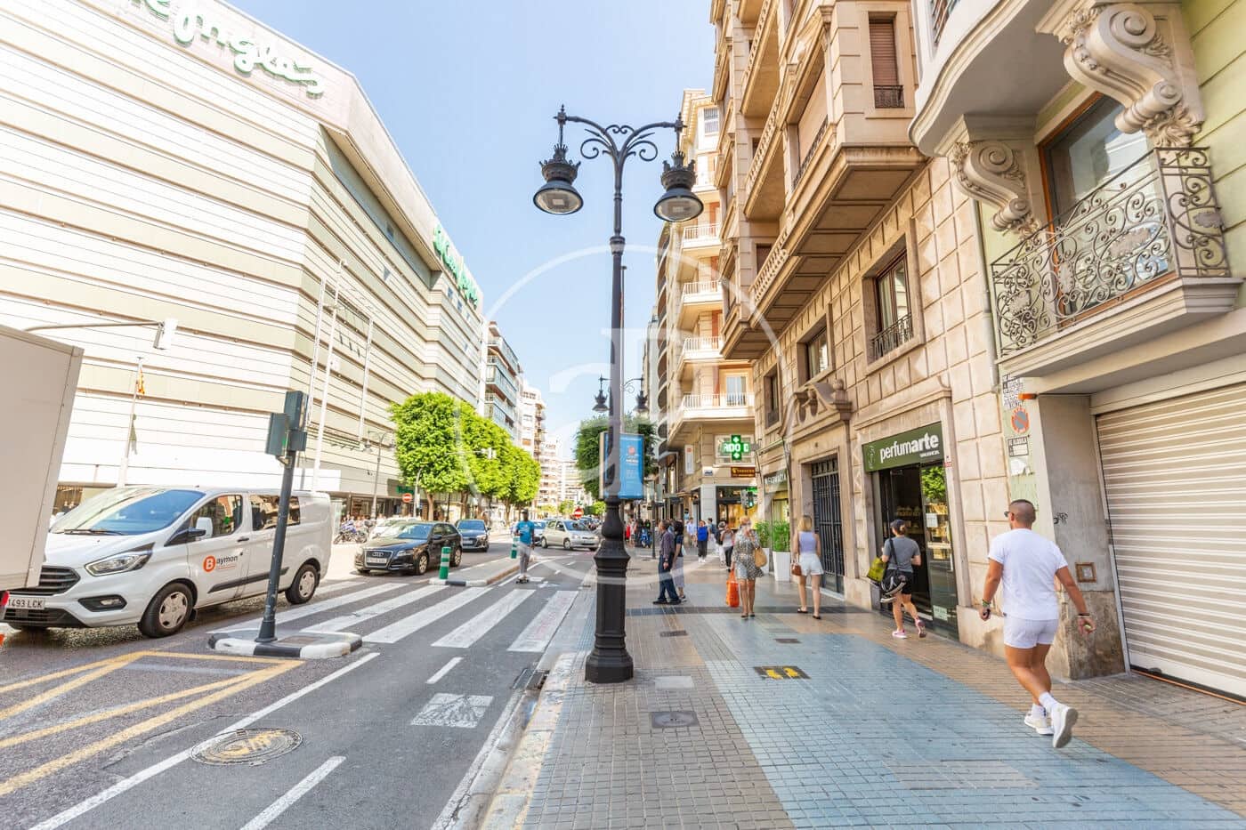 Apartamento de 4 habitaciones en València ciudad en alquiler - 5.000 € (Ref: 9599615)