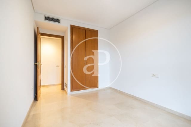 3 sypialnia Apartament do wynajęcia w Sant Pau, Miasto Walencja z basenem - 1 800 € (Ref: 9599616)