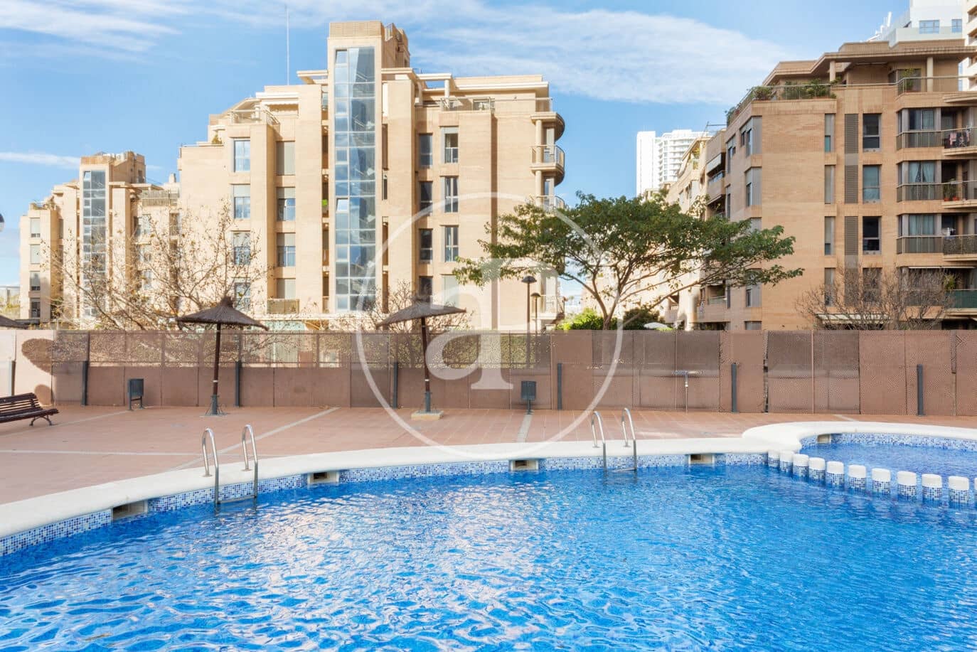 3 bedroom Apartment for rent in Valencia city with pool - € 1,800 (Ref: 9599616)