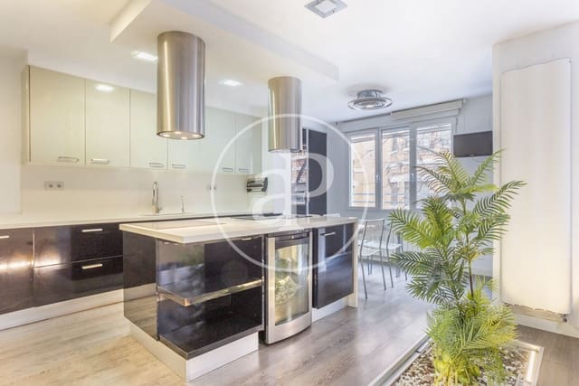 4 soverom Leilighet til leie i Arrancapins, Valencia by - € 2 400 (Ref: 9599617)