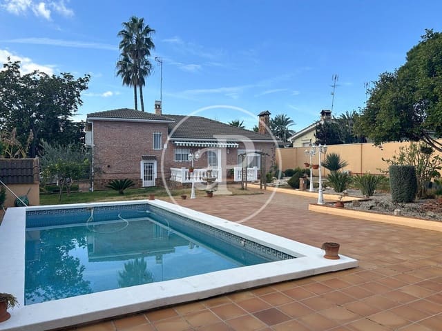 4 chambre Villa/Maison à vendre à Montserrat avec piscine - 480 000 € (Ref: 9599618)