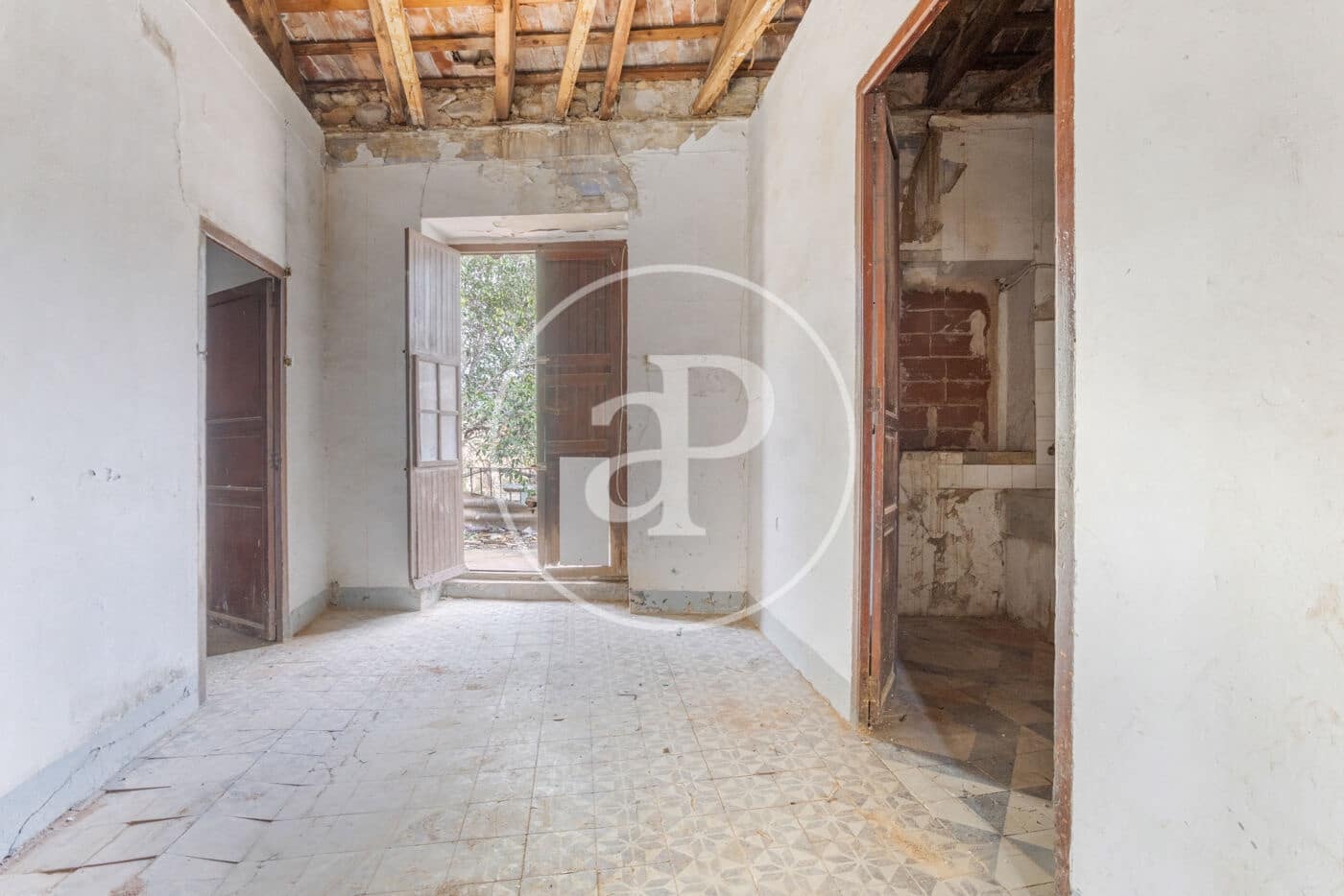 6 Zimmer Villa zu verkaufen in Paterna - 275.000 € (Ref: 9605060)