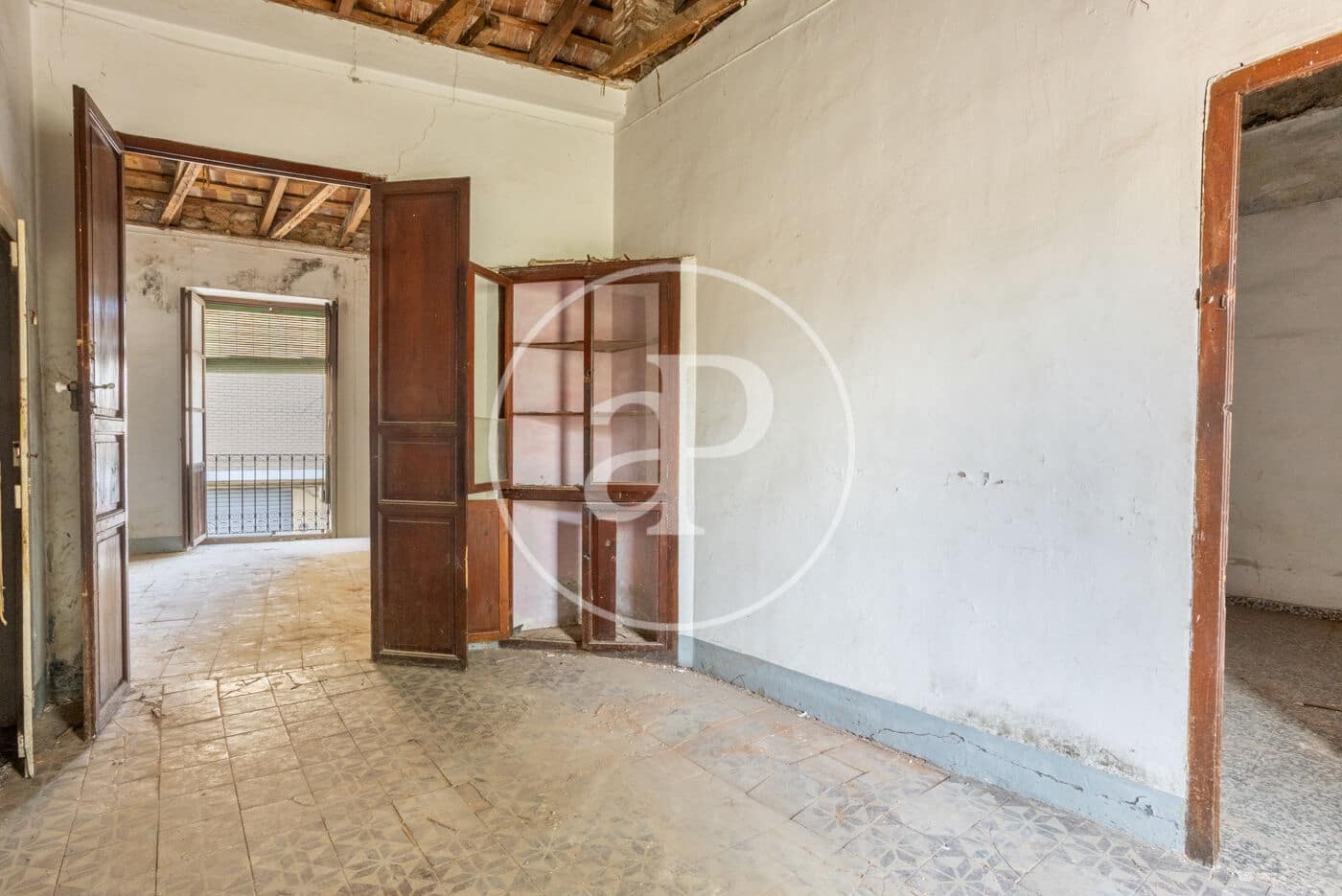 6 Zimmer Villa zu verkaufen in Paterna - 275.000 € (Ref: 9605060)