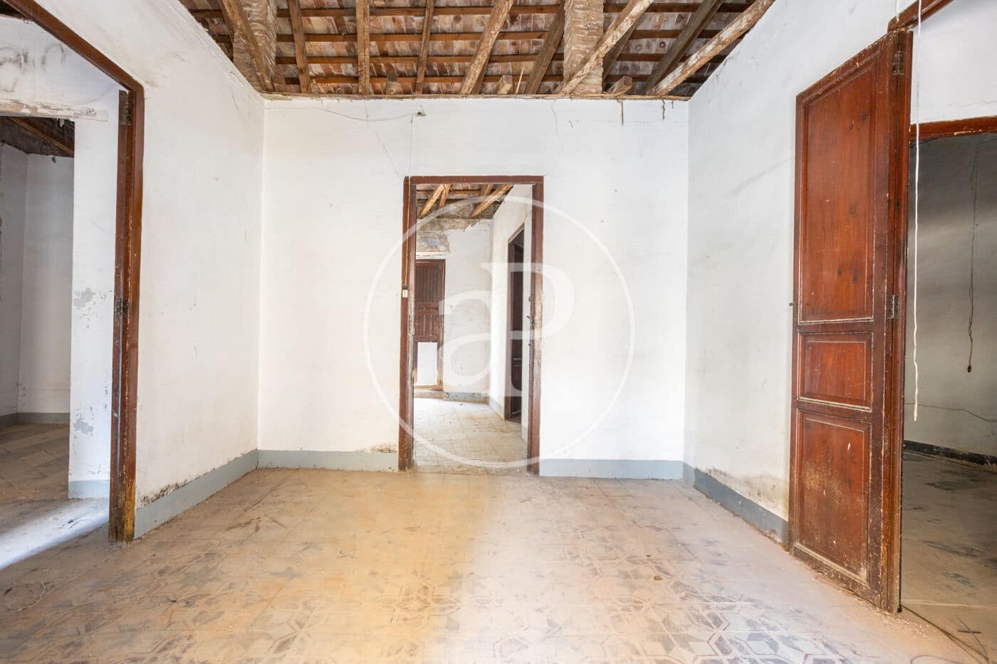 6 Zimmer Villa zu verkaufen in Paterna - 275.000 € (Ref: 9605060)