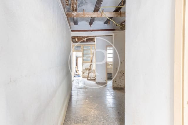 6 Zimmer Villa zu verkaufen in Centro Ciudad, Paterna - 275.000 € (Ref: 9605060)