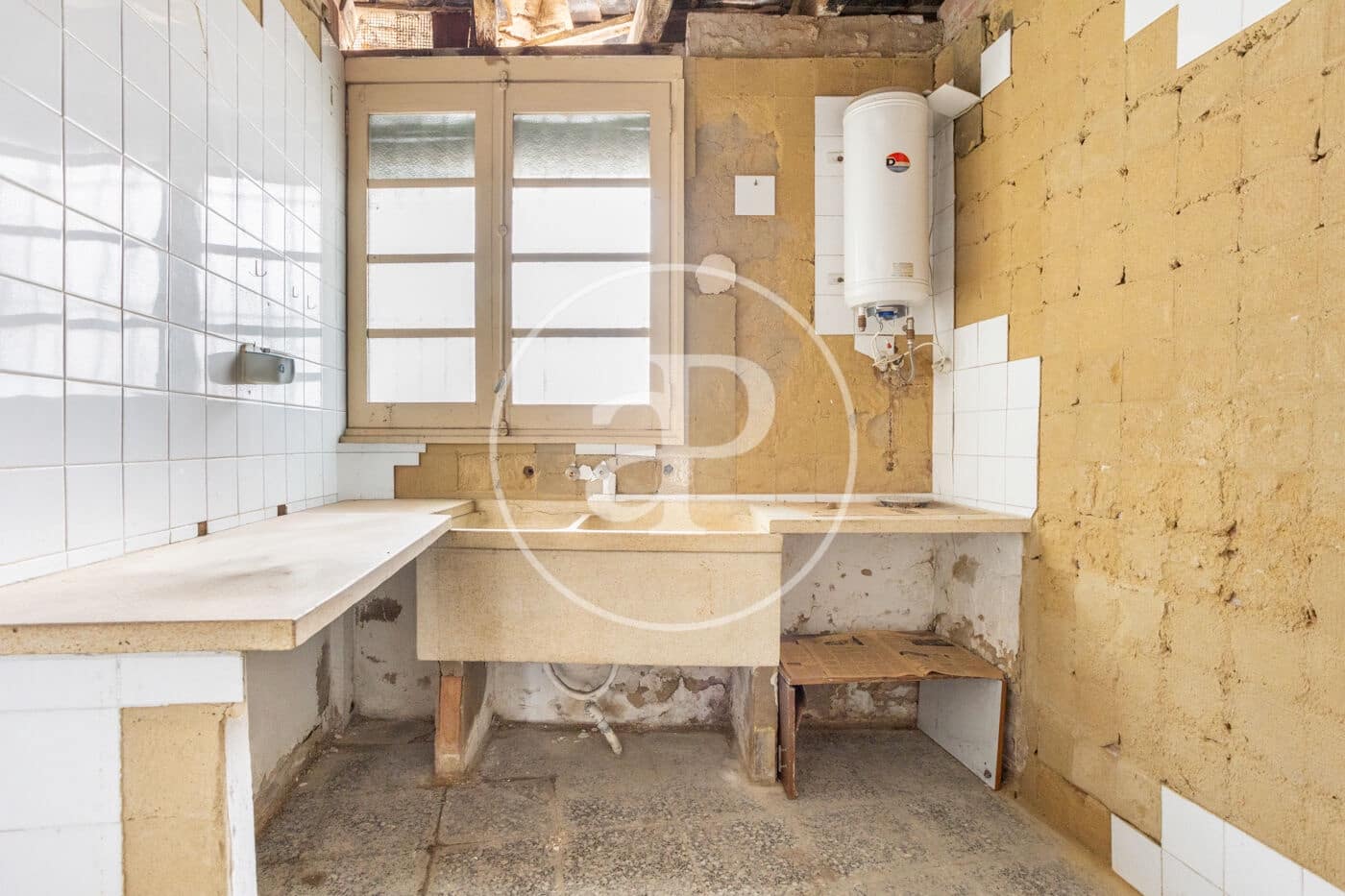 6 Zimmer Villa zu verkaufen in Paterna - 275.000 € (Ref: 9605060)