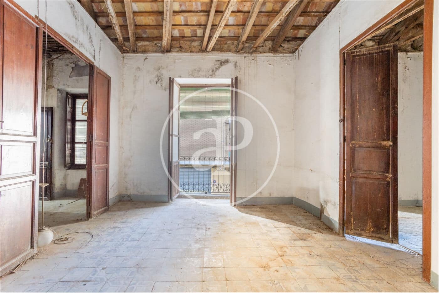 6 Zimmer Villa zu verkaufen in Paterna - 275.000 € (Ref: 9605060)