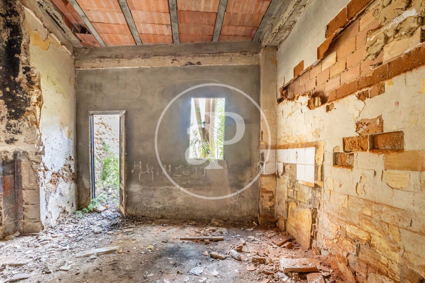 6 Zimmer Villa zu verkaufen in Paterna - 275.000 € (Ref: 9605060)