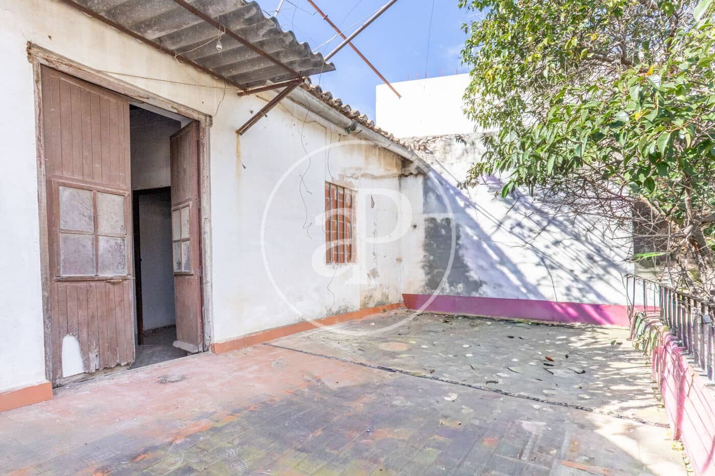 6 Zimmer Villa zu verkaufen in Paterna - 275.000 € (Ref: 9605060)