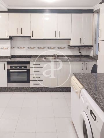 3 sovrum Lägenhet till salu i Ciutat de les Arts i de les Ciencies, Valencia stad - 255 000 € (Ref: 9608146)