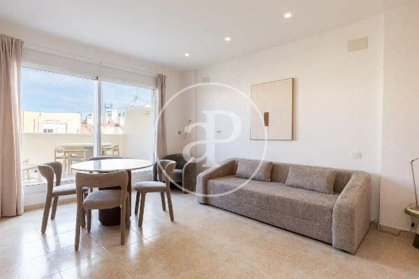 1 soveværelse Penthouse til leje i Valencia by - € 1.200 (Ref: 9608148)