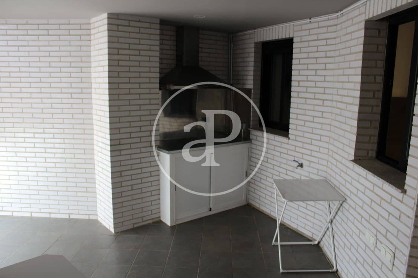 4 sypialnia Apartament do wynajęcia w Sagunto / Sagunt z basenem - 1 850 € (Ref: 9608149)