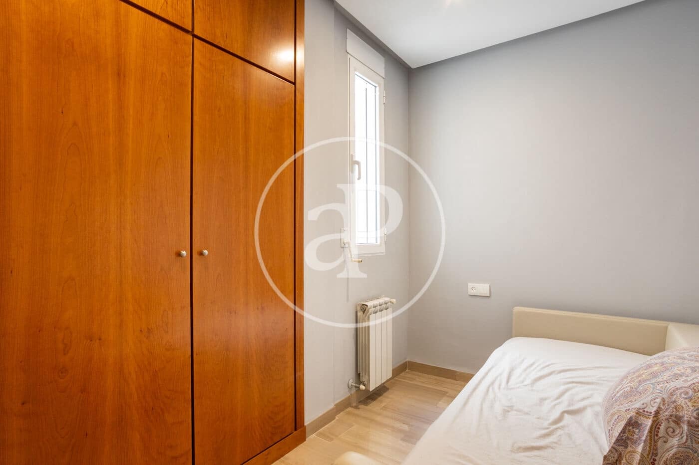 4 bedroom Apartment for rent in Valencia city - € 1,950 (Ref: 9611616)