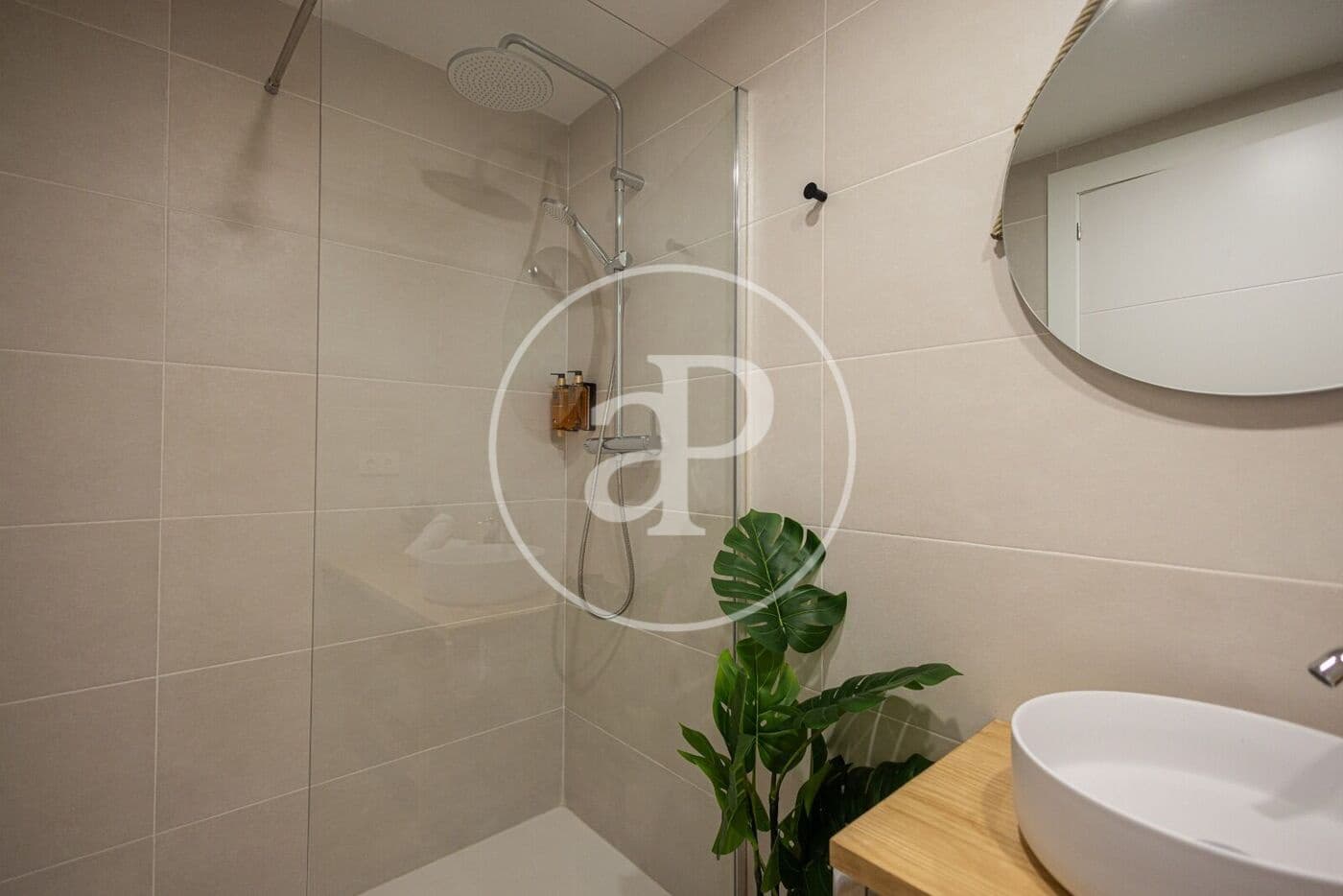 1 soveværelse Villa til salg i Valencia by - € 250.000 (Ref: 9611617)