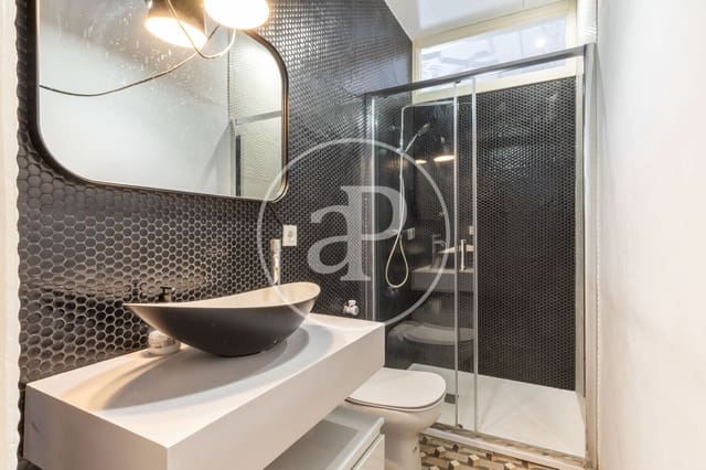 2 soverom Leilighet til leie i El Mercat, Valencia by - € 1 600 (Ref: 9611618)