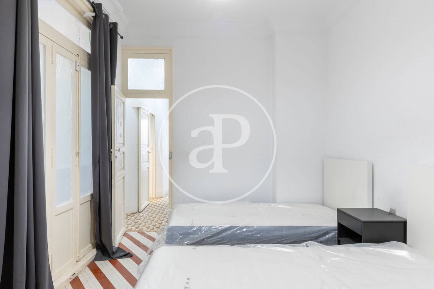 2 soverom Leilighet til leie i Valencia by - € 1 600 (Ref: 9611618)